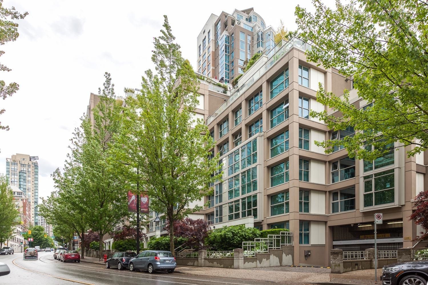 New property listed in Yaletown, Vancouver West